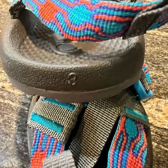 Chaco sandles - Picture 4 of 7